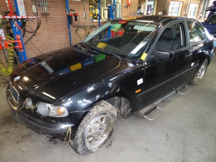 BMW 3 serie Compact 316ti 16V Sloopvoertuig (2001, Zwart)