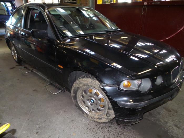 BMW 3 serie Compact 316ti 16V Sloopvoertuig (2001, Zwart)
