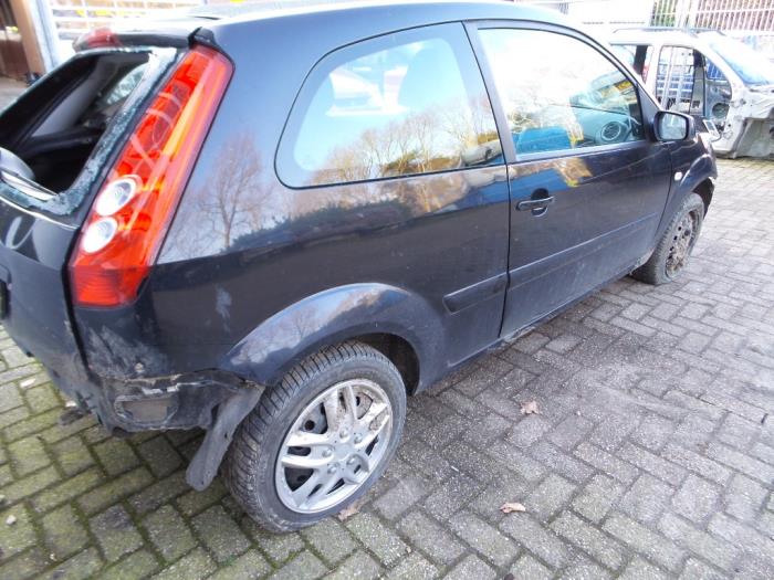 Ford Fiesta 5 1.3 Sloopvoertuig (2007, Zwart)