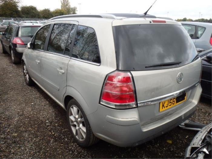 Opel Zafira 2.2 16V Direct Ecotec Sloopvoertuig (2006, Grijs)
