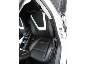 Opel Ampera 1.4 16V Sloopvoertuig (2013, LITHIUMWI)