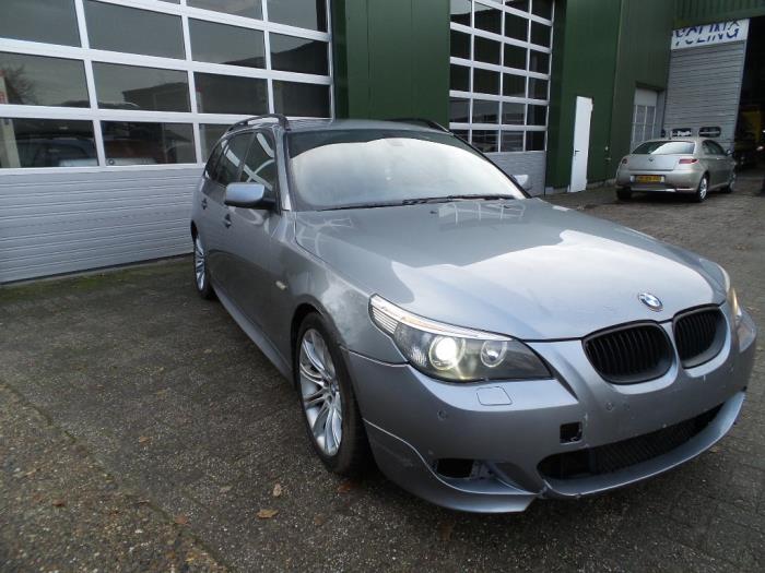 BMW 5 serie Touring 530d 24V Sloopvoertuig (2005, Grijs)