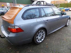 BMW 5 serie Touring 530d 24V Sloopvoertuig (2005, Grijs)