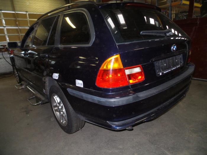 BMW 3 serie Touring 318d 16V Sloopvoertuig (2002, Blauw)