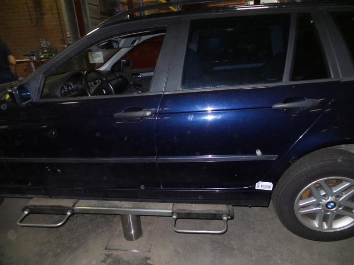 BMW 3 serie Touring 318d 16V Sloopvoertuig (2002, Blauw)