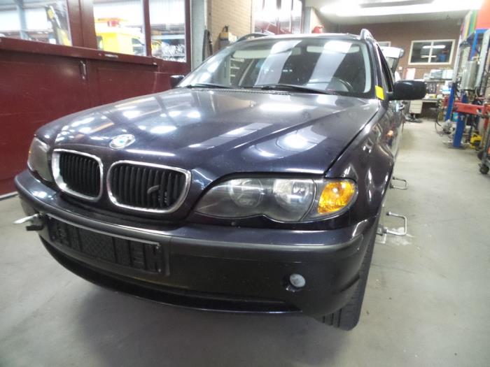 BMW 3 serie Touring 318d 16V Sloopvoertuig (2002, Blauw)