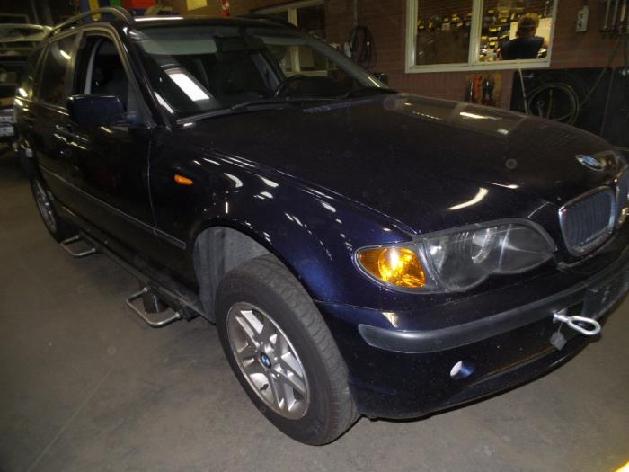 BMW 3 serie Touring 318d 16V Sloopvoertuig (2002, Blauw)