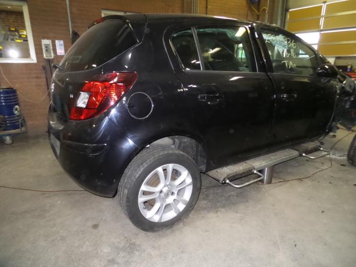 Opel Corsa D 1.4 16V Twinport Sloopvoertuig (2010, Zwart)