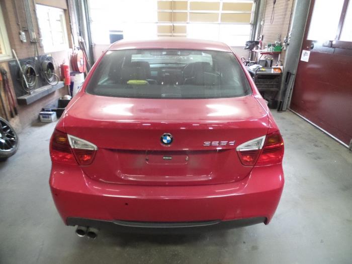 BMW 3 serie 325d 24V Sloopvoertuig (2007, Rood)