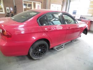 BMW 3 serie 325d 24V Sloopvoertuig (2007, Rood)