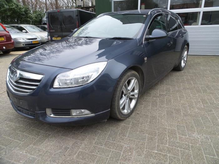 Opel Insignia Sports Tourer 2.0 CDTI 16V 160 Ecotec Sloopvoertuig (2010, Blauw)