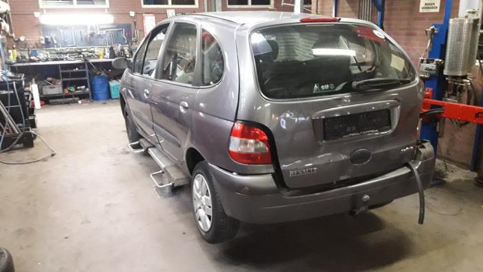 Renault Scénic I 1.6 16V Sloopvoertuig (2003, Grijs)