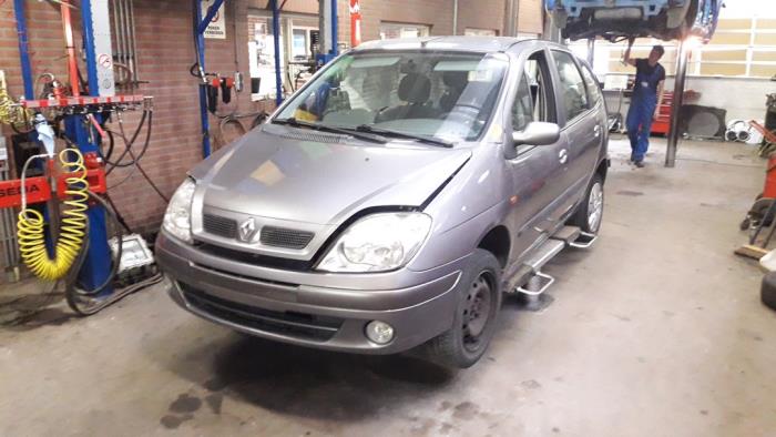 Renault Scénic I 1.6 16V Sloopvoertuig (2003, Grijs)
