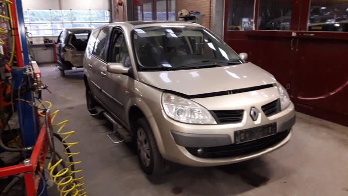 Renault Scénic II 1.6 16V Sloopvoertuig (2007, Beige)