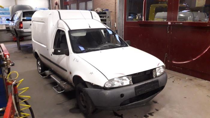 Ford Courier Sloopvoertuig (1999, Wit)