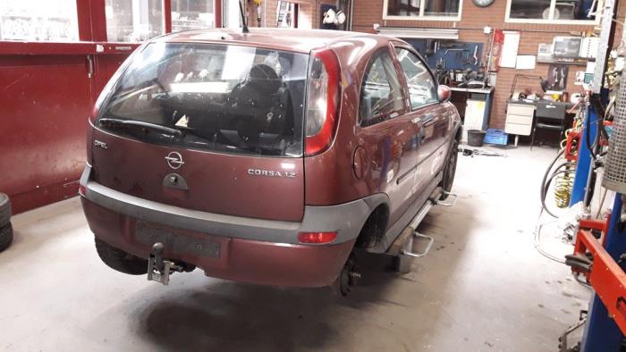 Opel Corsa C 1.2 16V Sloopvoertuig (2001, Rood)