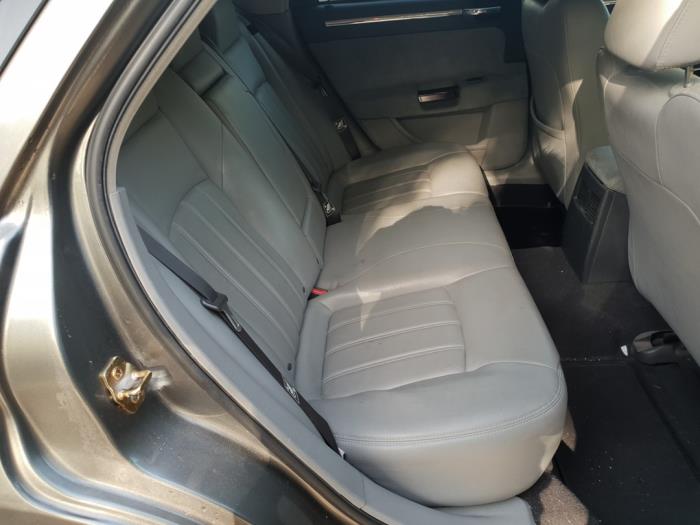 Chrysler 300 C Touring 3.0 CRD 24V Sloopvoertuig (2007, Grijs)
