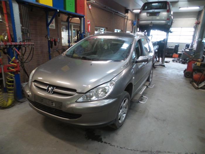 Peugeot 307 SW 2.0 16V Sloopvoertuig (2003, Grijs)