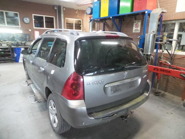 Peugeot 307 SW 2.0 16V Sloopvoertuig (2003, Grijs)