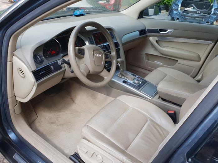 Audi A6 2.0 TDI 16V Sloopvoertuig (2006, Blauw)