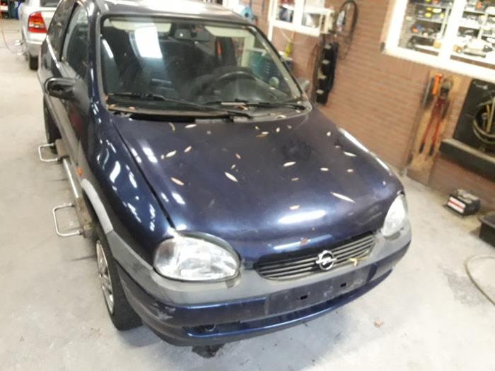 Opel Corsa Sloopvoertuig 1999 Blauw Autodemontage Joko Vof