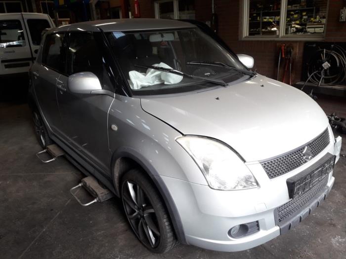 Suzuki Swift 1.3 VVT 16V Sloopvoertuig (2007, Grijs)