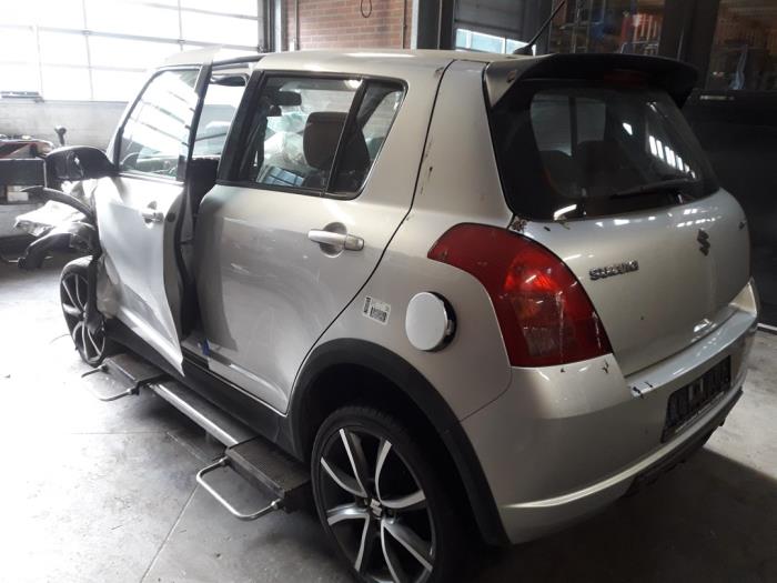 Suzuki Swift 1.3 VVT 16V Sloopvoertuig (2007, Grijs)
