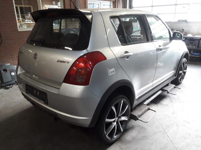 Suzuki Swift 1.3 VVT 16V Sloopvoertuig (2007, Grijs)