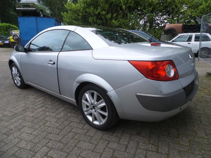 Renault Megane II CC 2.0 16V Sloopvoertuig (2005, Grijs)