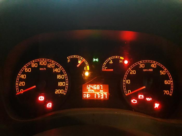 Fiat Doblo 1.9 JTD Sloopvoertuig (2004, Wit)