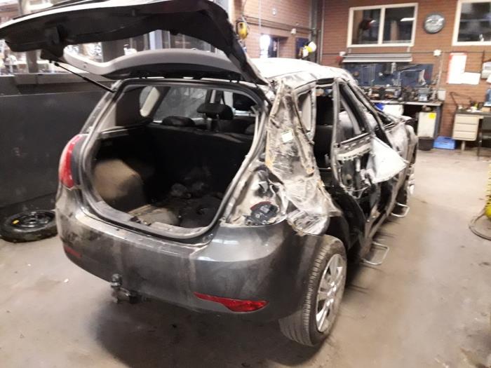 Kia Cee'd 1.6 CRDi 16V Sloopvoertuig (2011, Grijs)