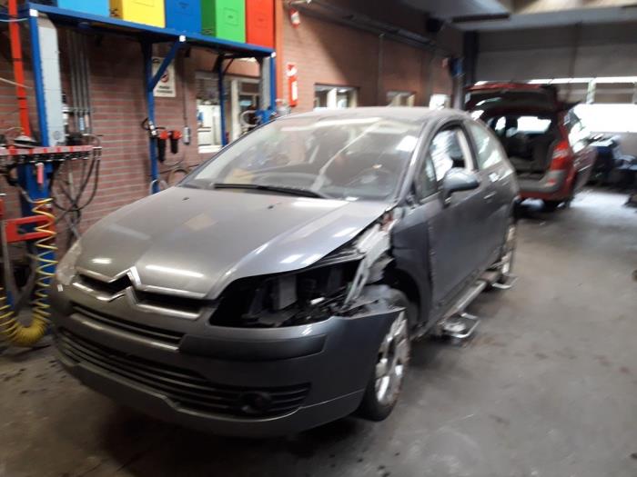 Citroen C4 Coupé 1.6 16V Sloopvoertuig (2008, Grijs)