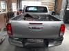 Toyota Hilux V/VI 2.4 D 16V 4WD Sloopvoertuig (2017, Licht, Grijs)