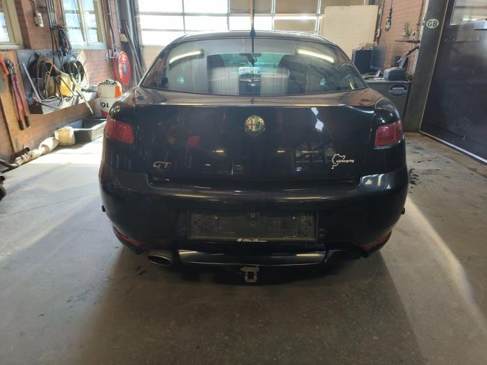 Alfa Romeo GT 2.0 JTS 16V Sloopvoertuig (2007, Zwart)