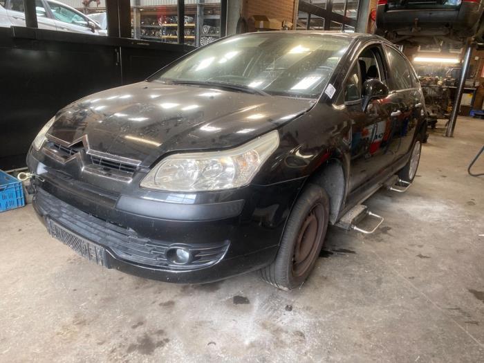 Citroen C4 Berline 1.4 16V Sloopvoertuig (2006, Zwart)