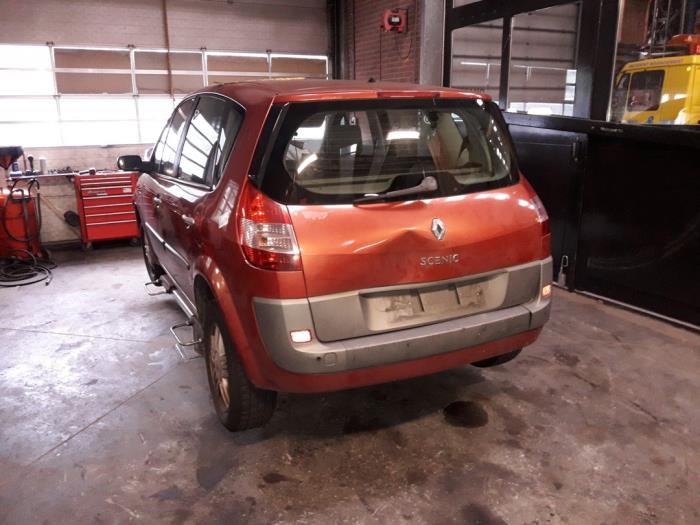 Renault Scénic II 2.0 16V Sloopvoertuig (2003, Rood)