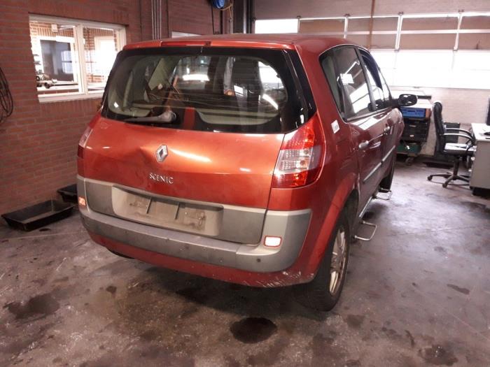 Renault Scénic II 2.0 16V Sloopvoertuig (2003, Rood)