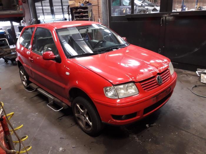 Volkswagen Polo III 1.4 16V 75 Sloopvoertuig (2001, Rood)