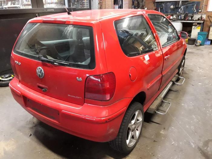 Volkswagen Polo III 1.4 16V 75 Sloopvoertuig (2001, Rood)