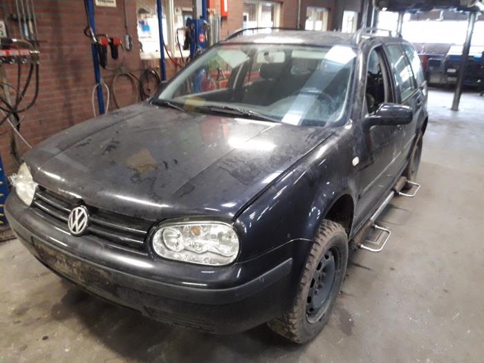Volkswagen Golf IV Variant 1.6 Sloopvoertuig (1999, Zwart)