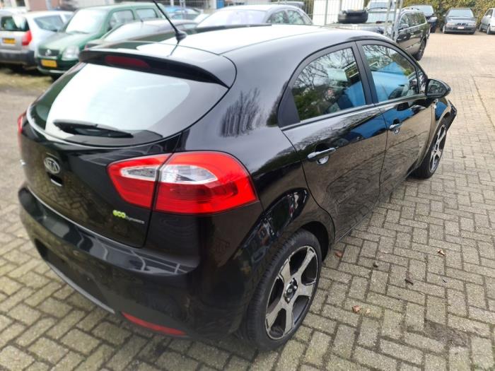 Kia Rio III 1.2 CVVT 16V Sloopvoertuig (2011, Zwart)