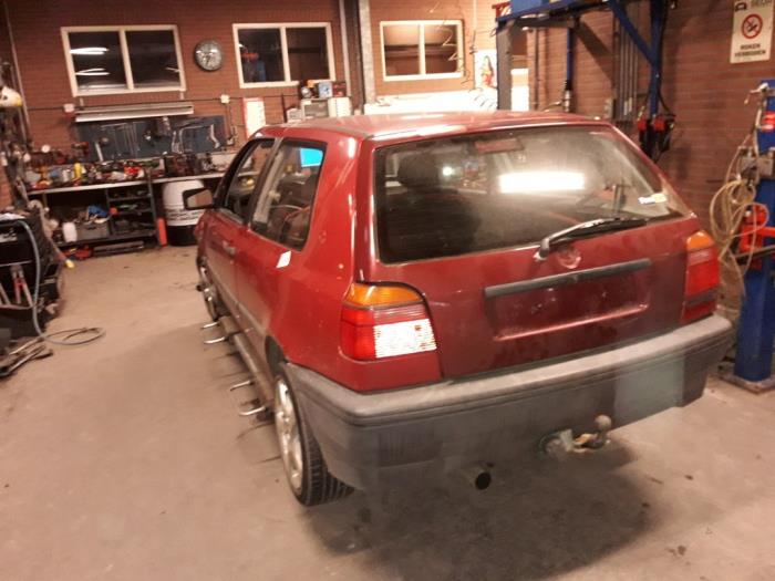 Volkswagen Golf III 1.8 CL,GL Sloopvoertuig (1993, Rood)