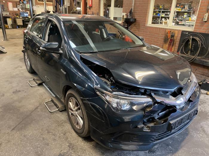 Toyota Auris 1.8 16V Hybrid Sloopvoertuig (2017, Metallic, Blauw)