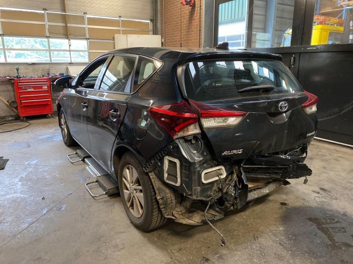 Toyota Auris 1.8 16V Hybrid Sloopvoertuig (2017, Metallic, Blauw)