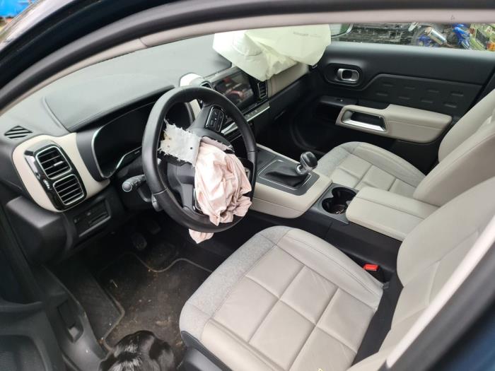 Citroen C5 Aircross I 1.2 e-THP PureTech 130 Sloopvoertuig (2019, Blauw)