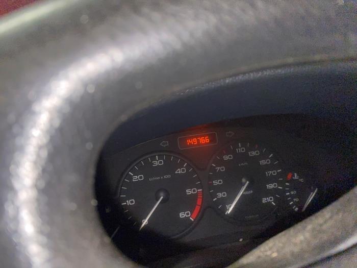 Citroen Berlingo 2.0 HDi Sloopvoertuig (2005, Rood)