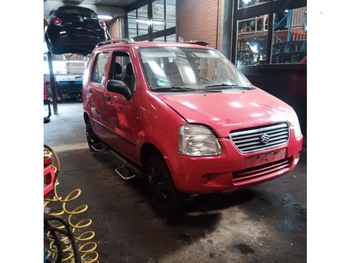 Suzuki Wagon-R+ 1.0 Sloopvoertuig (2002, Rood)