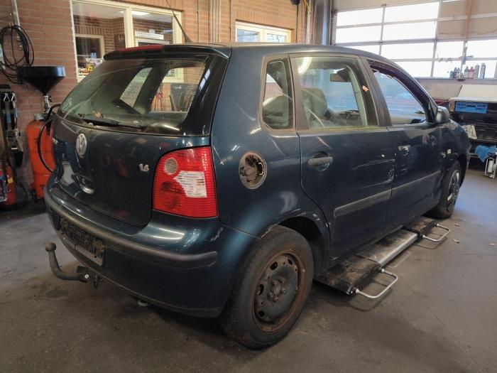 Volkswagen Polo IV 1.4 16V Sloopvoertuig (2003, Groen)