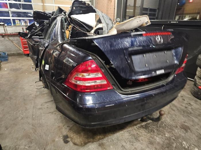 Mercedes C 1.8 C-180K 16V Sloopvoertuig (2005, Blauw)