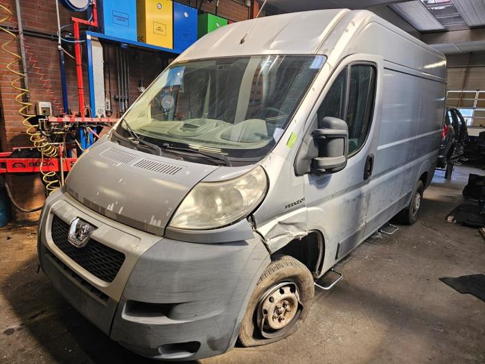 Peugeot Boxer 2.2 HDi 120 Euro 4 Sloopvoertuig (2008, Grijs)